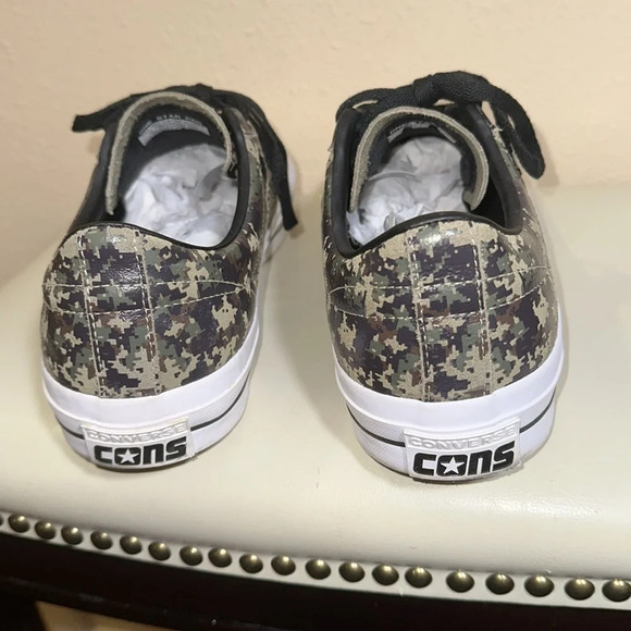 Converse Cons size 12 - Picture 4 of 9